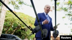 美国总统拜登2022年11月16日在印尼巴厘岛见媒体评论波兰遭导弹袭击事件。(路透社)