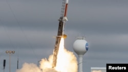 Запуск американської ракети в межах випробування гіперзвукової зброї у США. Фото 26 жовтня 2022 р.