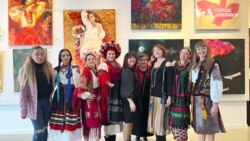 Волонтери взялись за місію показати сучасне українське мистецтво у США. Відео