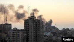 2023年11月7日,以色列攻击加沙城。(路透社照片)