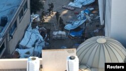 Binh lính Al Shifa tiến vào bệnh viện Al Shifa trên dải Gaza hôm 15/11