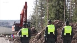 Phần Lan bắt đầu xây hàng rào ở biên giới Nga giữa những lo ngại di dân, an ninh Phần Lan bắt đầu xây hàng rào ở biên giới Nga giữa những lo ngại di dân, an ninh