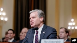 联邦调查局局长克里斯托弗·雷(Christopher Wray)2024年1月31日出席美国国会众议院中共问题特设委员会的一场听证会