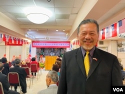 10月10日洪门致公总堂盟长赵炳贤先生接受美国之音记者的采访