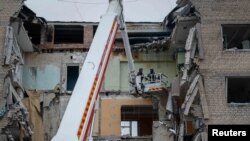 Зруйнована внаслідок російського обстрілу лікарня у Селидовому, Донецька область. Фото: Reuters, Аліна Смутко, фото за 21 листопада 2023 року