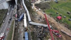 ဂရိရထား ၂ စင်းတိုက်မှု ၃၆ ယောက်ထက်မနည်းသေဆုံး
 ဂရိရထား ၂ စင်းတိုက်မှု ၃၆ ယောက်ထက်မနည်းသေဆုံး