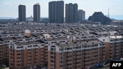 中国黑龙江省鹤岗市的住宅楼以低房价而闻名全国。(2023年7月4日)