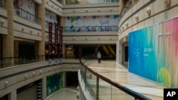 北京一个废弃的购物中心。(2023年7月27日)