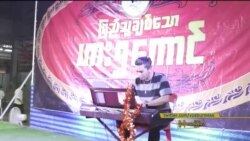 ဟား ၅ ကောင် အငြိမ့် “နေရာပေါင်းစုံ အကြောင်းစုံ” ဟား ၅ ကောင် အငြိမ့် “နေရာပေါင်းစုံ အကြောင်းစုံ”