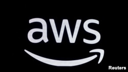 资料照片:亚马逊网络服务(AWS)的标志。