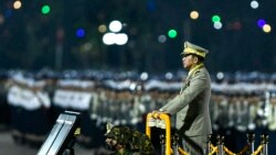 တိုက်ပွဲတွေကြားက စစ်ရေးပြအခမ်းအနား  တိုက်ပွဲတွေကြားက စစ်ရေးပြအခမ်းအနား
