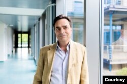 神经心理学家伯恩哈德·萨贝尔(Bernhard Sabel) (照片由本人提供)