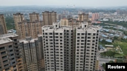 中国陕西铜川一处没有完工的公寓楼(2023年9月12日)