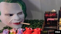 ထိုင်းနိုင်ငံမှာ တရားဝင်ဆေးခြောက်အရောင်းဆိုင်တဆိုင်။ (ဓာတ်ပုံ-VOA video screenshot, Oct 02, 2023)