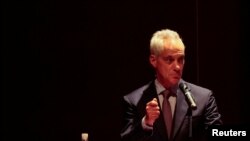 资料照片:美国驻日本大使伊曼纽尔在东京的日本政策研究大学院大学发表讲话。(2023年9月22日)