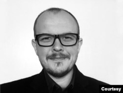 全国学者协会(National Association of Scholars)高级研究员伊恩·欧克斯内瓦德(Ian Oxnevad);(照片由本人提供)