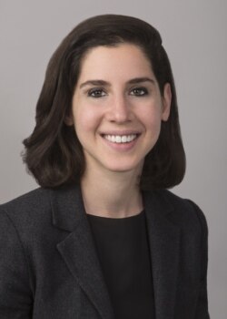 美国民主防御基金会(Foundation for Defense of Democracies)的高级研究员艾米莉·德拉·布鲁耶尔(Emily de La Bruyere)(照片来源:FDD)