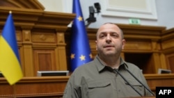 乌克兰新任国防部长乌梅洛夫在乌克兰议会发表讲话。(2023年9月6日)