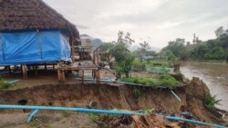 သောင်းရင်းမြစ်ရေလျှံလို့ ပလောတပို့ဒုက္ခသည်စခန်းအခက်တွေ့ သောင်းရင်းမြစ်ရေလျှံလို့ ပလောတပို့ဒုက္ခသည်စခန်းအခက်တွေ့