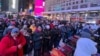 Suasana salat Tarawih di Times Square, New York belum lama ini (dok: Teddy Cahyadi)