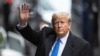 Колишній президент США Дональд Трамп, як і влада 25 штатів США, де губернаторами є республіканці, підтримали Техас в суперечці з федеральною владою щодо кордону
