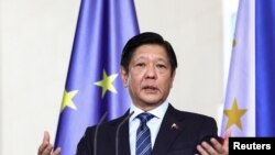 资料照：菲律宾总统小马科斯在德国柏林的一个记者会上讲话。（2024年3月12日）