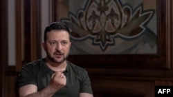 乌克兰总统泽连斯基在基辅接受法新社的采访。(2024年5月17日)