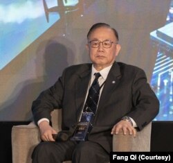 前台湾海军上校、现任台湾安全研究中心顾问陈永康(美国之音特约记者方琦摄)影)。