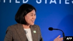 美国贸易代表戴琪在底特律举行的亚太经合组织贸易部长会议上致辞。（2023年5月26日）