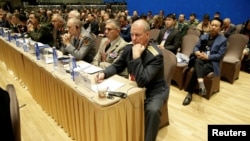 资料照:美军代表出席2019年10月在北京举行的香山防务论坛。(美联社)