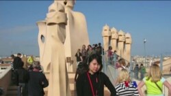 ဘာစီလိုနာမြို့က နှစ် ၁၀၀ ကျော် ဓါတ်လှေကားများ ဘာစီလိုနာမြို့က နှစ် ၁၀၀ ကျော် ဓါတ်လှေကားများ