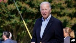 拜登总统在特拉华州参加教堂活动。(2023年7月31日)