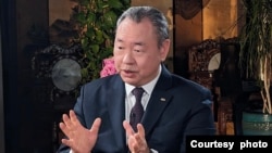 驻美国台北经济文化代表处代表俞大㵢在华盛顿双橡园接受美联社专访。(2024年1月18日,台湾驻美代表处提供)