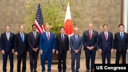 众议院美国与中国共产党战略竞争特设委员会主席约翰·穆勒纳尔及两党议员2024年8月29日访问日本。