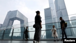 资料照:北京商业中心区央视大楼旁的一个商场顶楼(2023年9月7日)