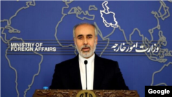 Phát ngôn viên Bộ Ngoại giao Iran Nasser kêu gọi Paris, Berlin và London “một lần dứt khoát đứng lên phản đối cuộc chiến ở Gaza và hành động hiếu chiến của Israel”.