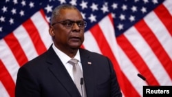 Міністр оборони США Ллойд Остін під част зустрічі НАТО у Брюсселі, 12 жовтня 2022. REUTERS/Yves Herman