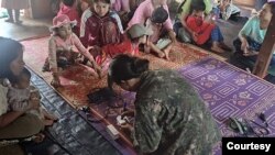 ယခင်မှတ်တမ်းရုပ်ပုံ | မိုးဗြဲ စစ်ပြေးဒုက္ခသည်များ (Photo: မိုးဗြဲ PDF)