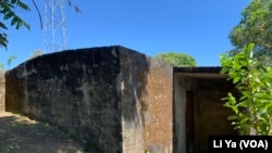 在所罗门群岛瓜达尔卡纳尔省美军建的防空洞。(美国之音莉雅)