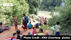 KNU ထိန်းချုပ်ရာဒေသမှာ ဒုက္ခသည်သိန်းချီခိုလှုံ