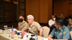 美国印太司令部太平洋舰队第七舰队司令卡尔∙托马斯(Karl Thomas)