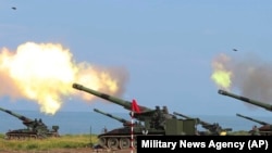 台湾第37号汉光演习第4天军方在屏东海岸举行联合反登陆作战操演实弹射击(2021年9月16日)