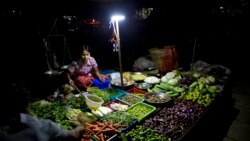 စစ်ကိုင်းတိုင်းမြို့ကြီး ၄ မြို့ကလွဲလို့ ကျန်မြို့နယ်တွေမှာ အင်တာနက် ပြတ် စစ်ကိုင်းတိုင်းမြို့ကြီး ၄ မြို့ကလွဲလို့ ကျန်မြို့နယ်တွေမှာ အင်တာနက် ပြတ်