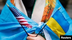 На думку аналітика Атлантичної ради, колишнього посла США в Польщі Деніела Фріда, дуже важливо є те, що українці перемагають.