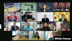 2022年4月28日,多国代表参加美国发起的《未来互联网宣言》在线签署仪式(白宫网站截图)