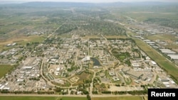 资料照片:美国国家核安全局提供的位于加州的劳伦斯·利弗莫尔国家实验室的航拍图。(2011年7月5日)