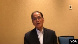 资料照片:目前是台湾立法院院长的游锡堃2019年9月14日在无公职身份时到华盛顿近郊参加台湾人公共事务会活动并接受美国之音专访。(美国之音锺辰芳拍摄)