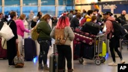 美国空管系统电脑故障一度造成西南航空公司在芝加哥机场的乘客滞留。(2023年1月11日)