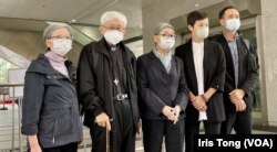 已停运的香港612基金5名信托人(左起)何秀兰、陈日君、吴霭仪、何韵诗、许宝强,被票控违反《社团条例》没有注册作社团罪名成立,各被罚款港币4千元(折合超过500美元) (美国之音/汤惠芸)