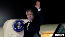 美国国务卿布林肯3月26日到达以色列的特拉维夫市。